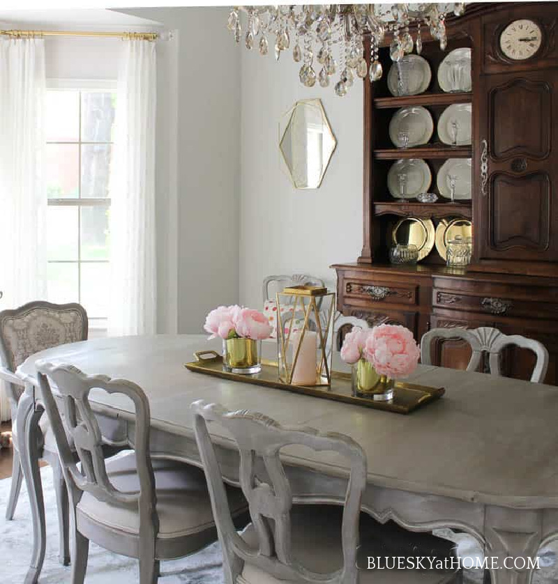 How To Paint A Vintage Dining Table, How To Paint Dining Room Table Gray