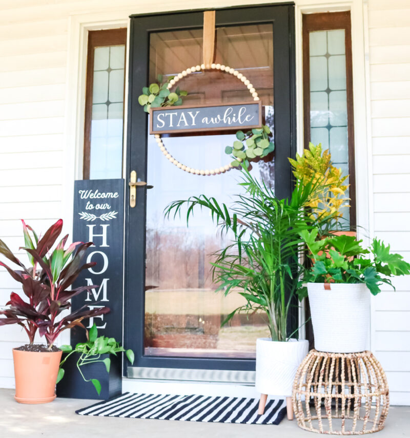 front porch ideas using signs