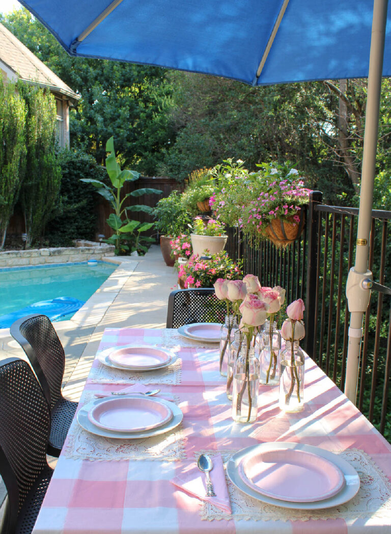 Pretty Pink Patio Table Setting for a Summer Breakfast