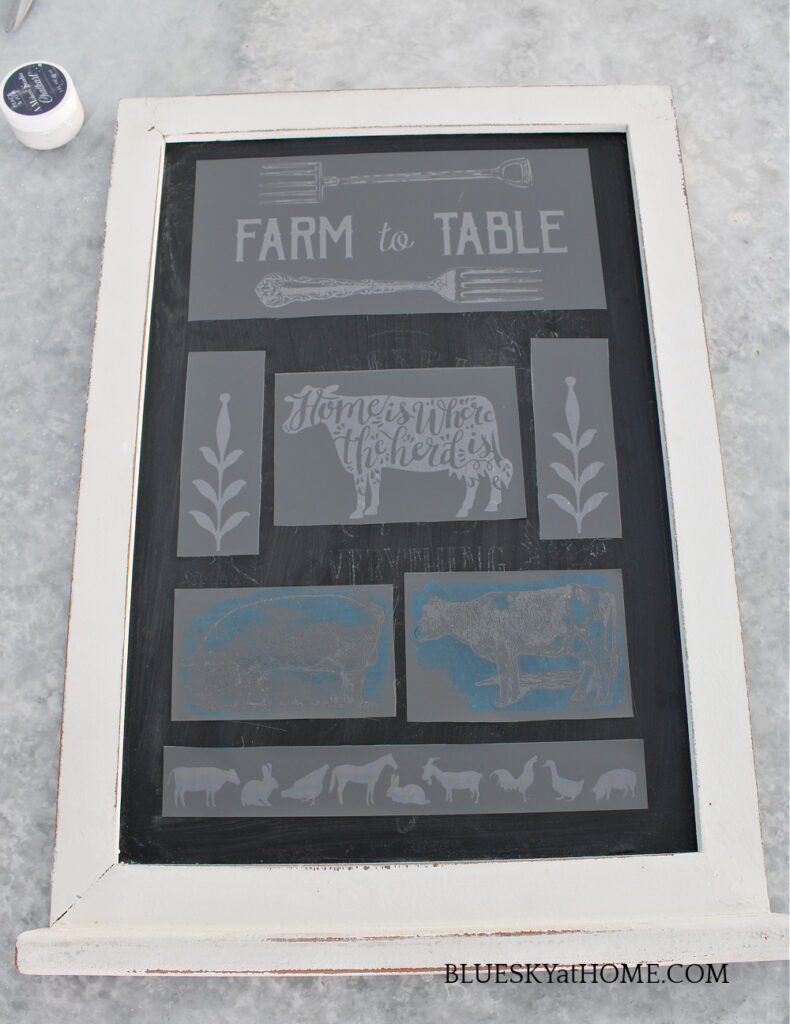 Simple Farmhouse Signs with Chalk Couture