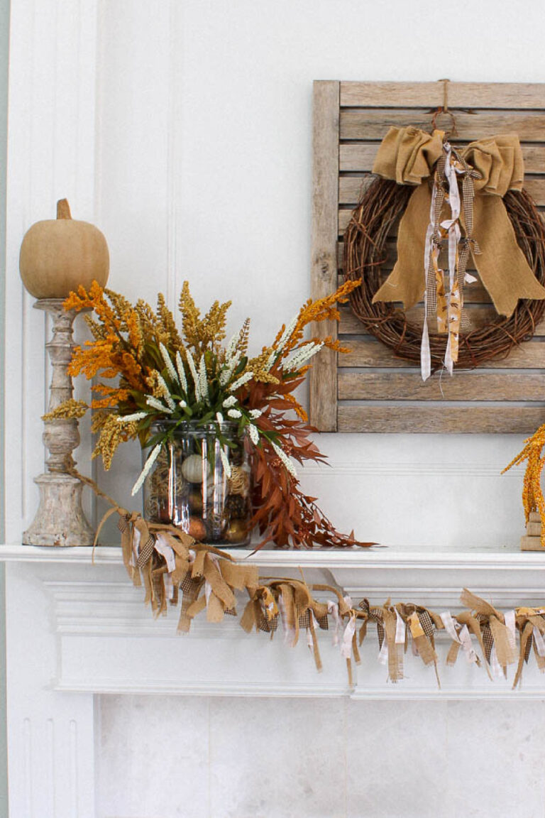 How to Make an Easy DIY Fabric and Burlap Banner