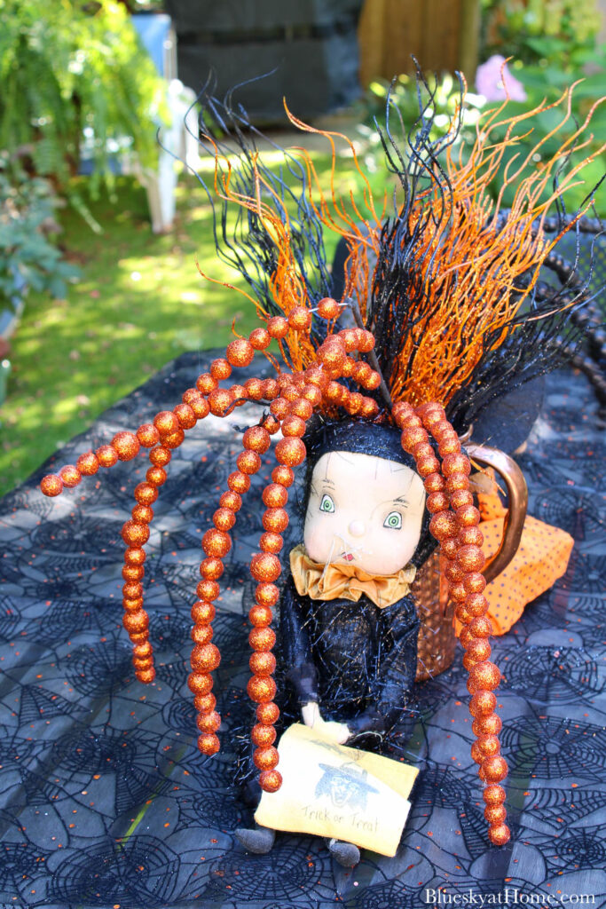 Halloween Tablescape Ideas for the Patio