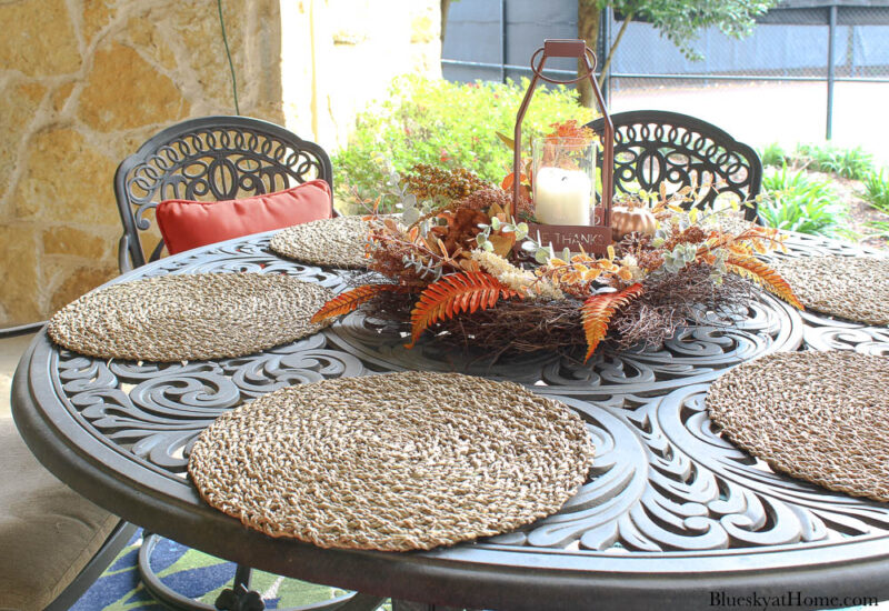 Thanksgiving centerpiece and woven placements
