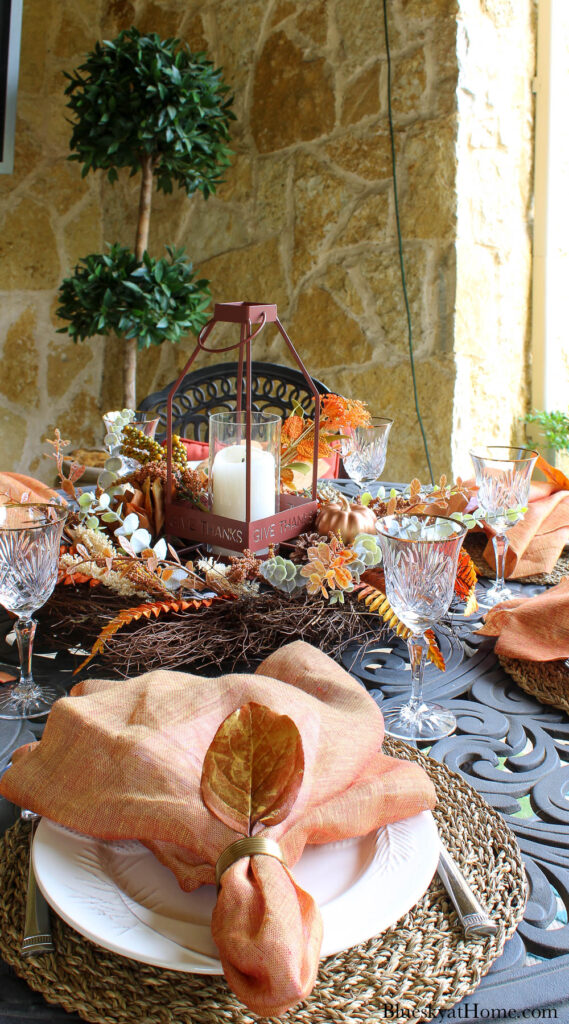 outdoor Thanksgiving table setting