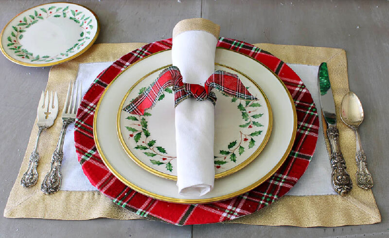 red plaid table setting