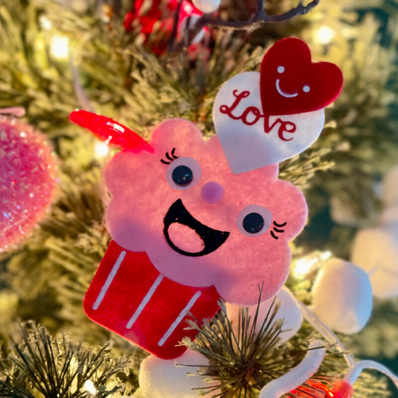 Valentine's Day Tree Decorations