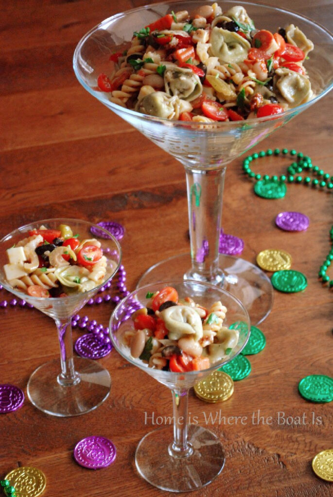 21 Awesome Mardi Gras Party Ideas - Bluesky at Home