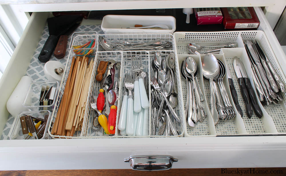 Easy Steps and Tips for Organizing Your Kitchen Drawers Bluesky at Home
