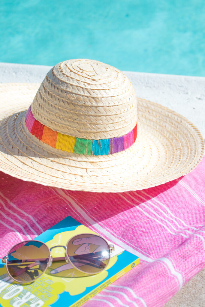 DIY summer straw hat with rainbow trim