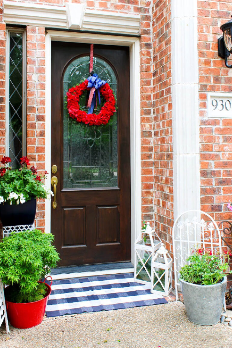 How to Style Your Front Door: Getting Ready for Summer