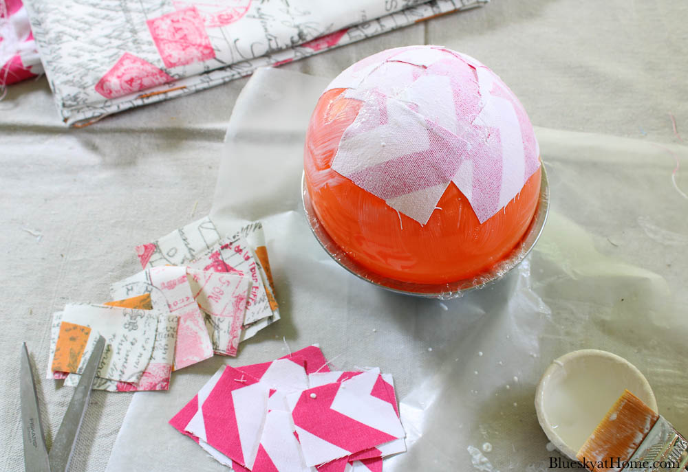 How to Make a Fabric Bowl with Mod Podge.