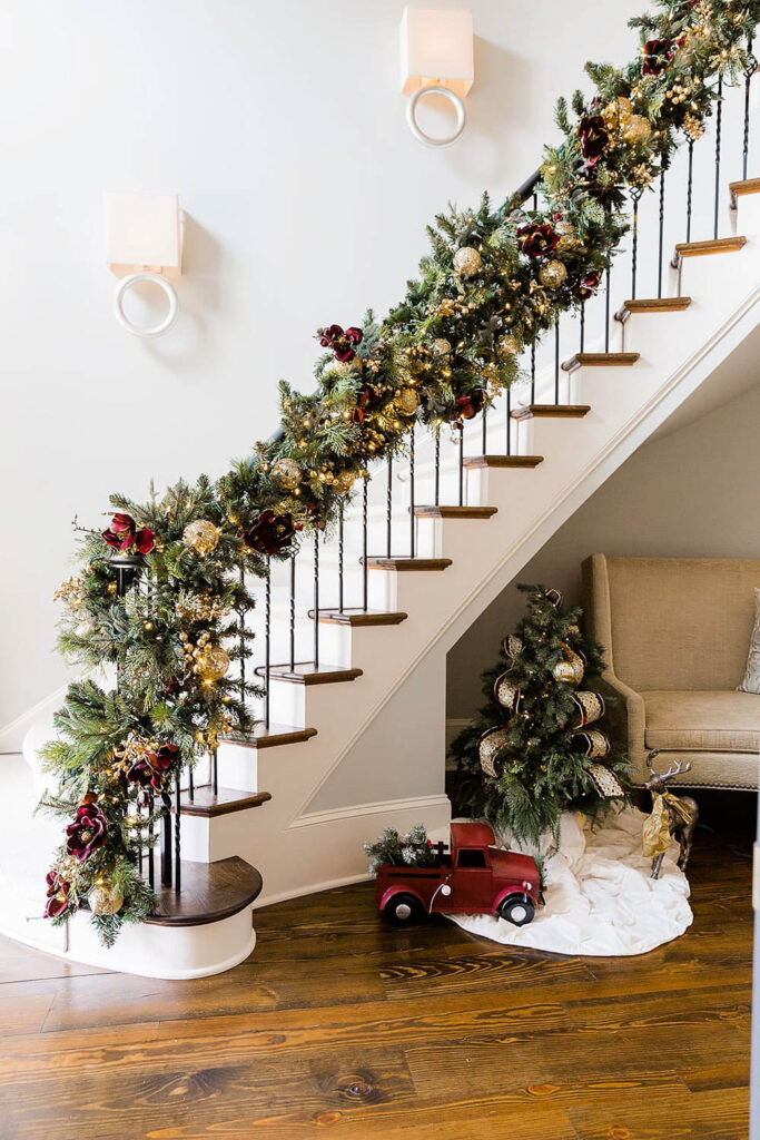 Christmas Home Decor decorated staircase