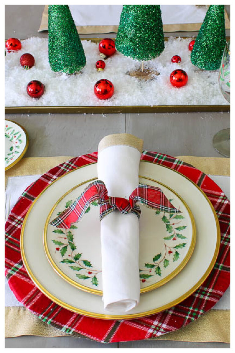 How to Make Dollar Tree DIY Christmas Charger Plates