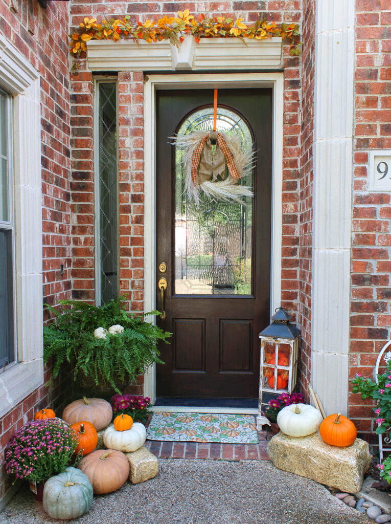 fall front porch decorations