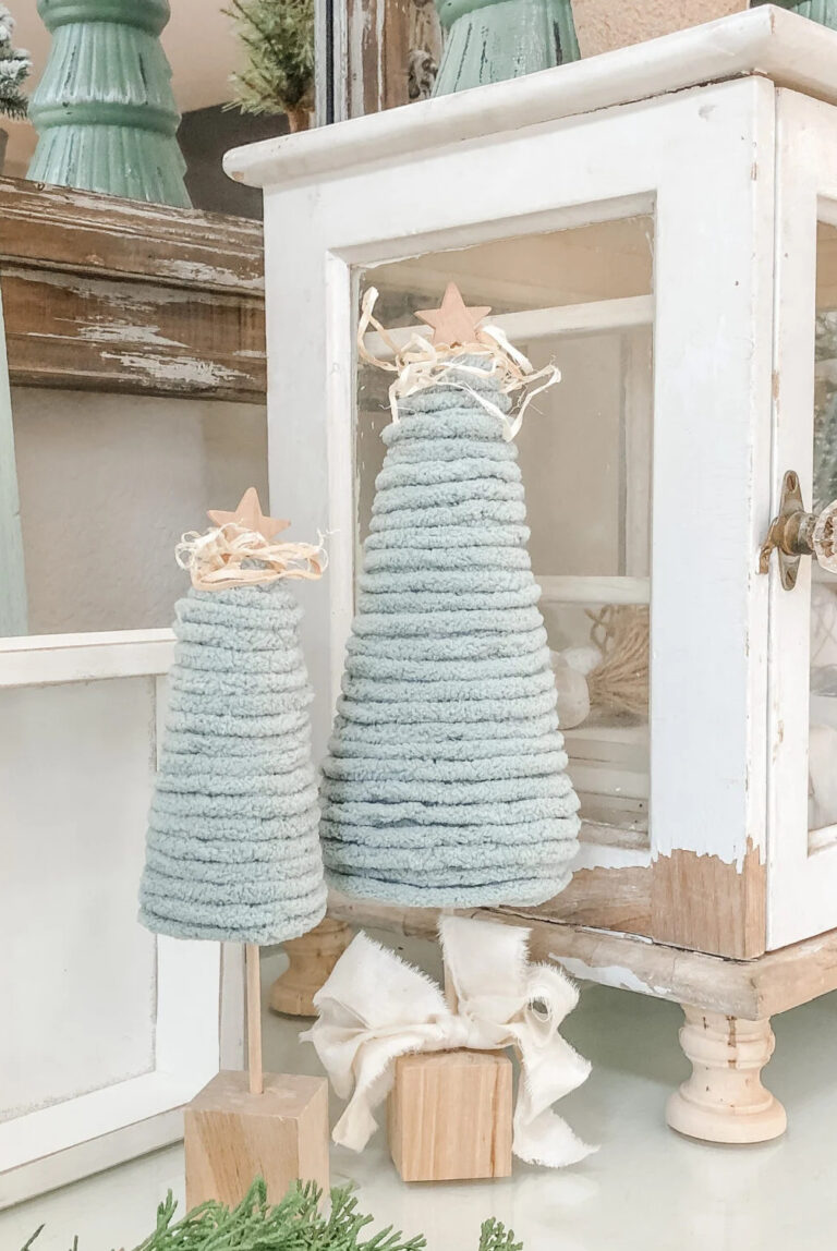 DIY yarn Christmas Trees
