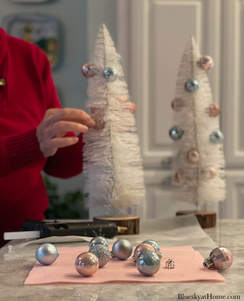 making bottle brush tree