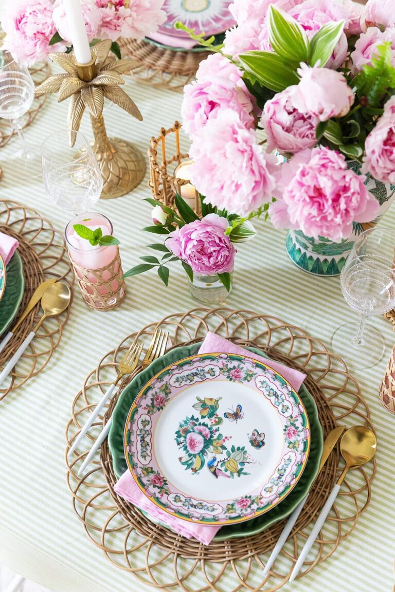 summer tablescapes with peonies
