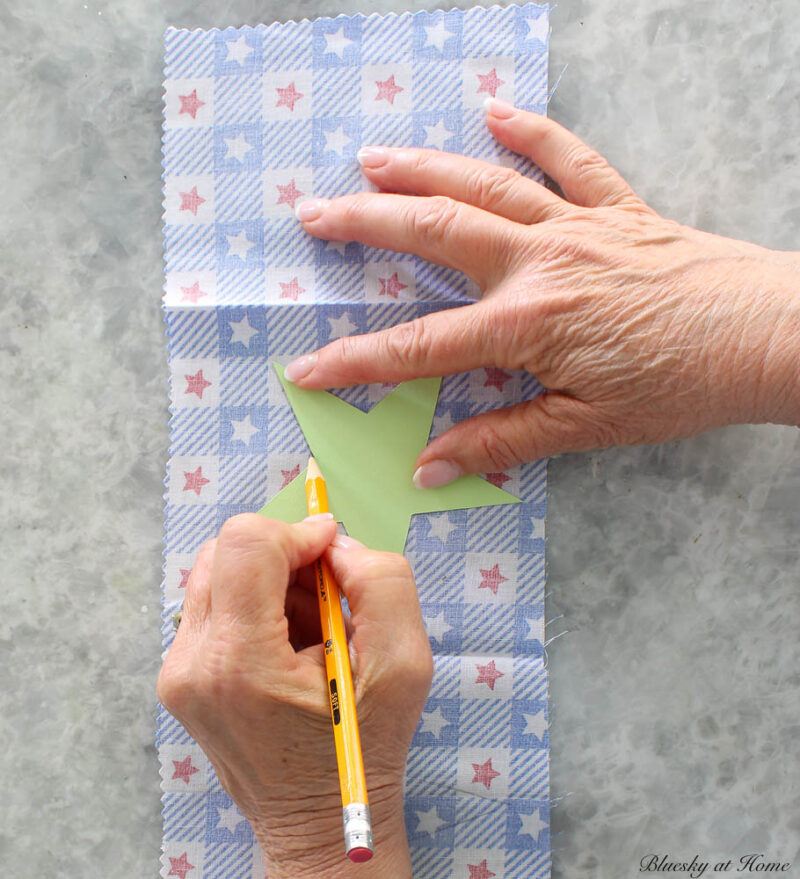 tracing star pattern on fabric