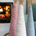 DIY yarn Christmas trees PIN