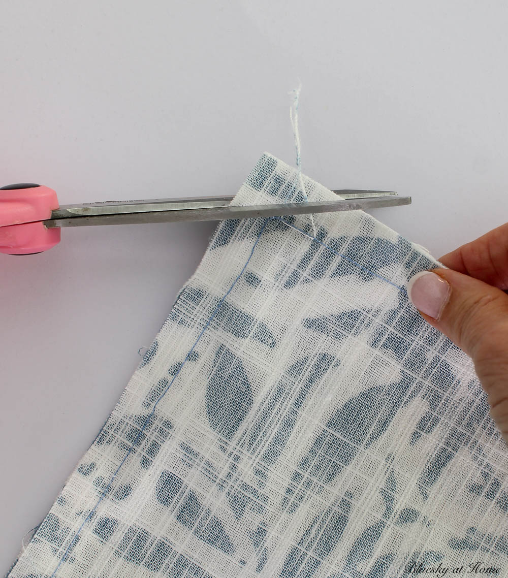 The Easiest Way to Make Zippered Pillow Covers Bluesky at Home