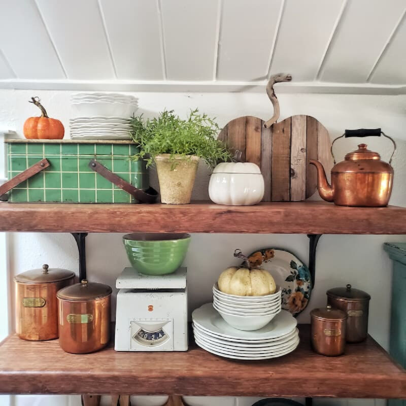 fall kitchen decor in cottage style shelf
