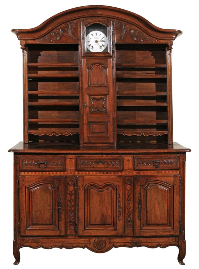 French hutch