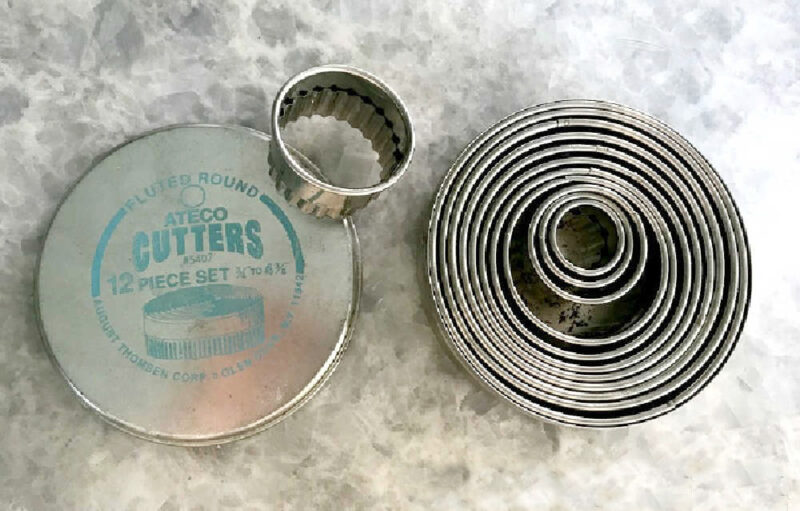 round cookie cutter set