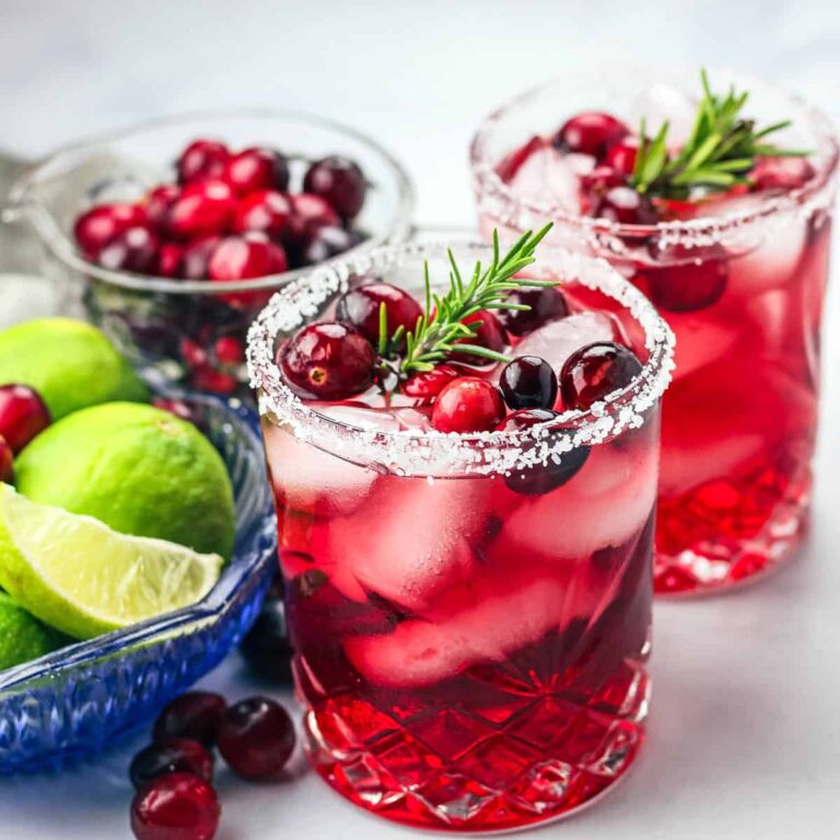 mistletoe cranberry margarita holiday cocktail