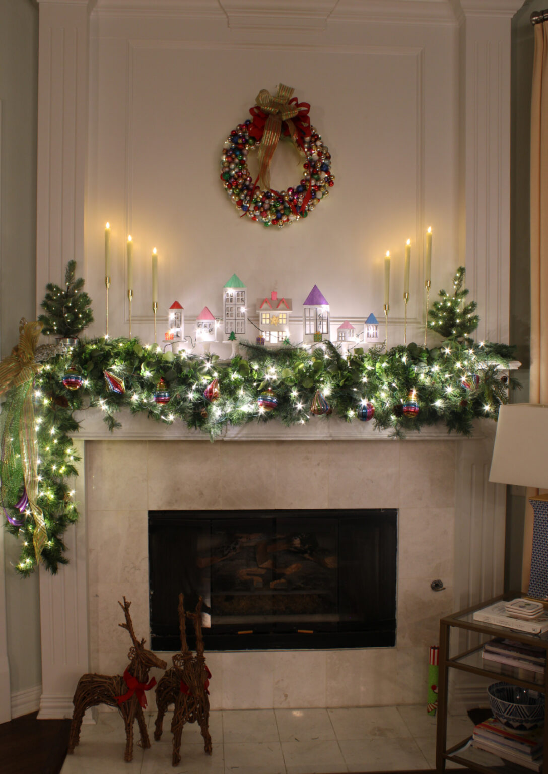 9 Pretty Ways to Use Christmas Garland in Your Home Bluesky at Home