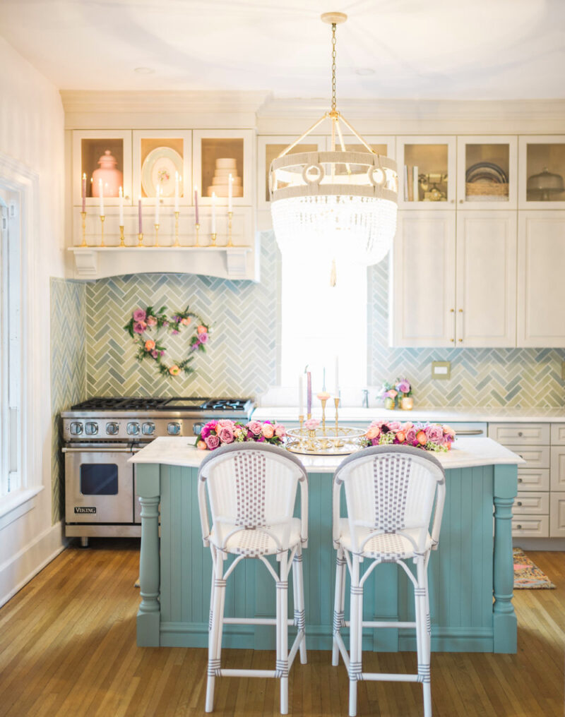 Valentine's home decor in the kitchen in pink and blue