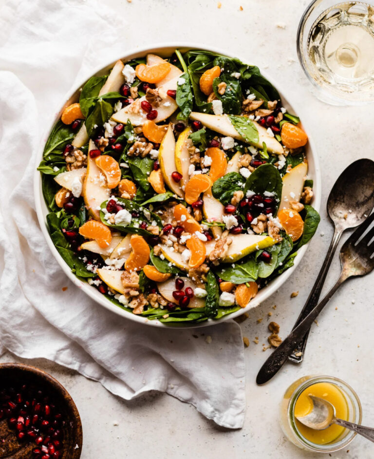winter salad with pears and pomegranates