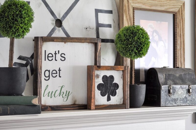 St. Patrick's Day mantel decor