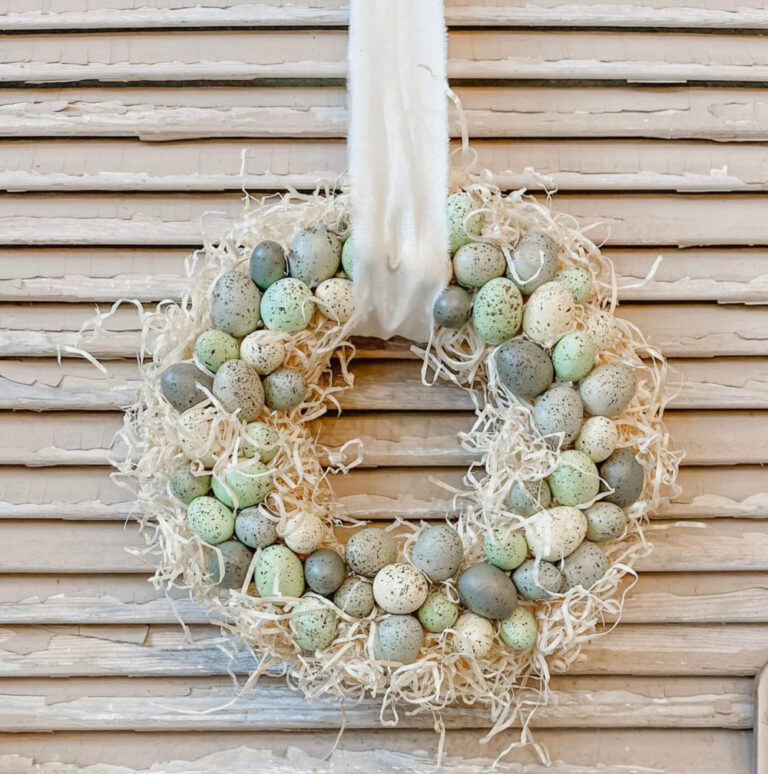 speckled DIY Easter egg wreath