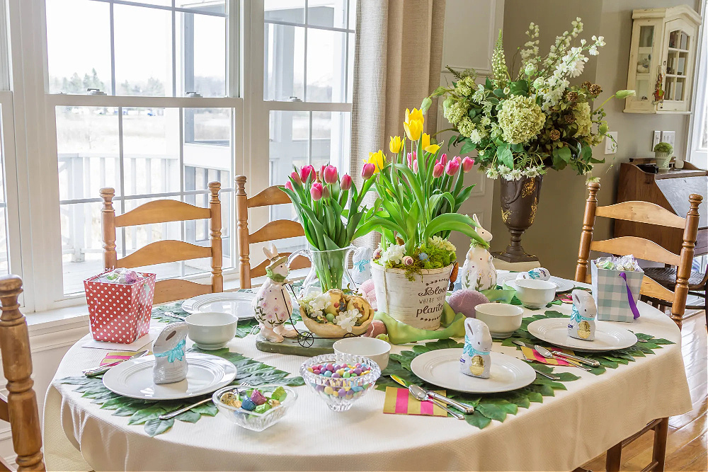 21 Best Easter Tablescape Ideas to Get You Inspired - Bluesky at Home