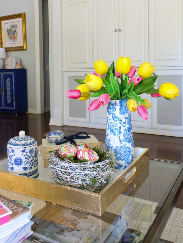 blue chinoiserie vase on coffee table decor