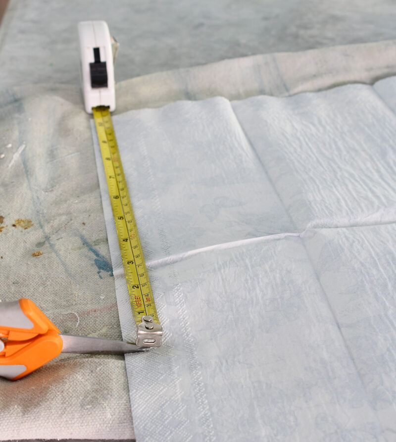 measuring chinoiserie napkin
