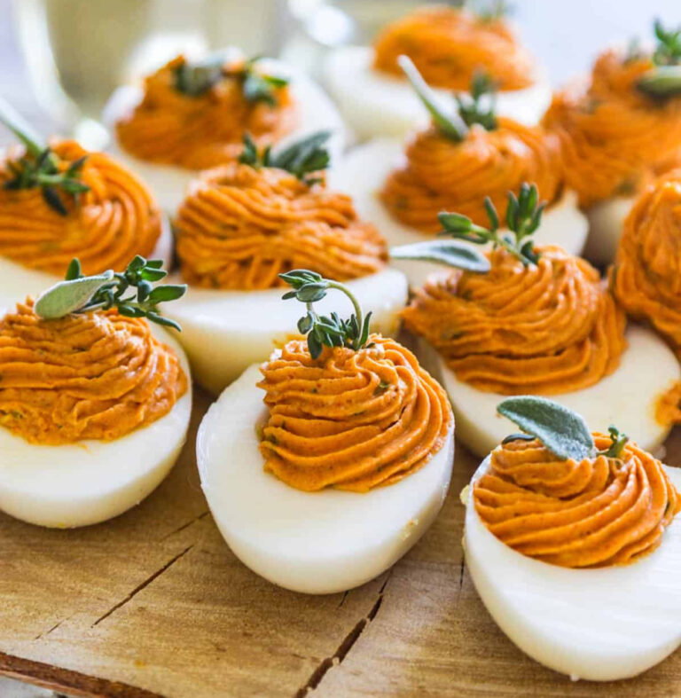 Thanksgiving appetizer deviled eggs