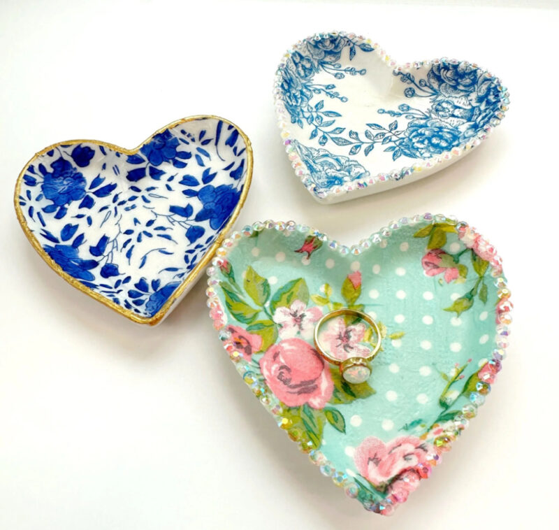 decoupage summer hearts with summer design