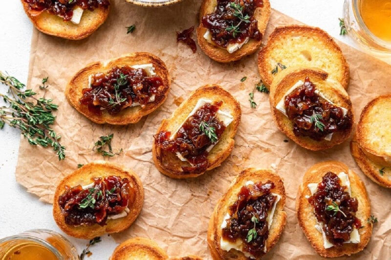 bourbon bacon ham crostini Thanksgiving appetizer