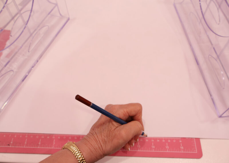 drawing line for drawer liner