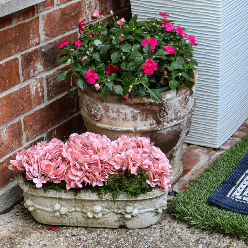 spring front door flowers