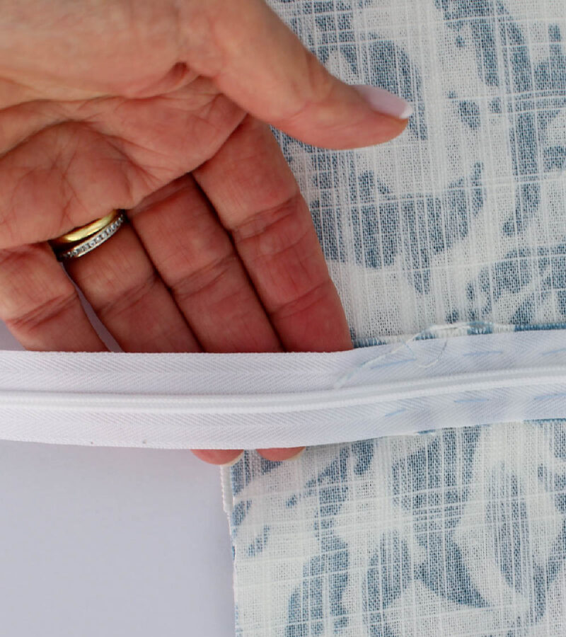 how to make a zippered pillow
