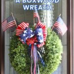 4th of july wreath on door graphic