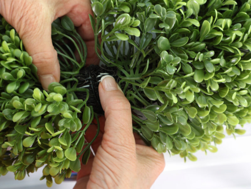faux boxwood wreath attaching clip