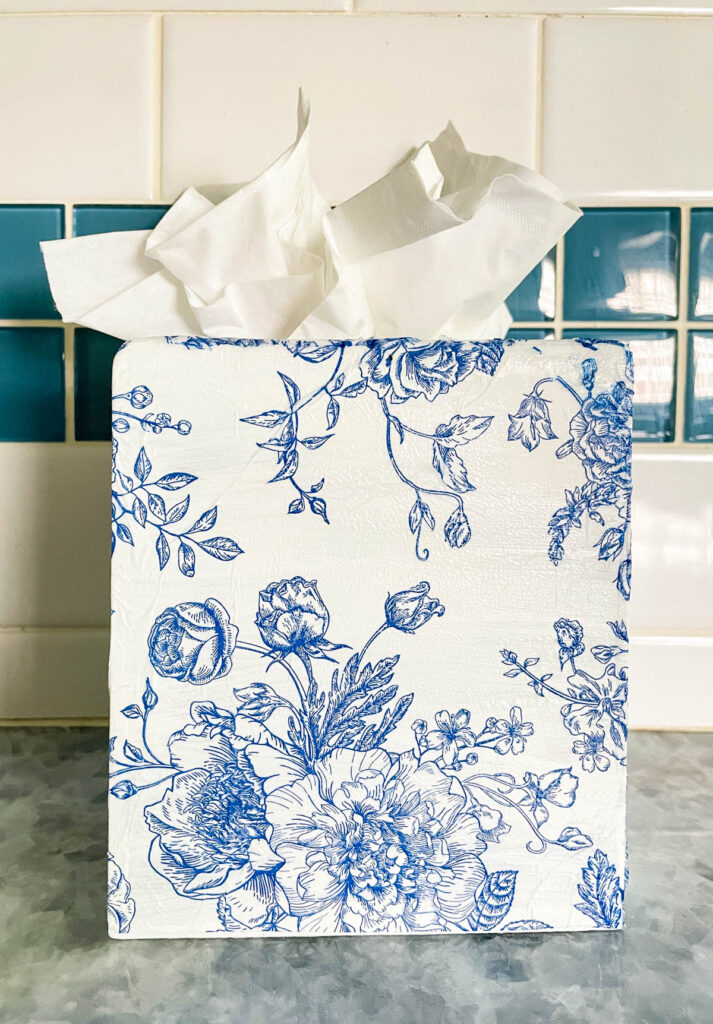 tissues inside tissue box cover