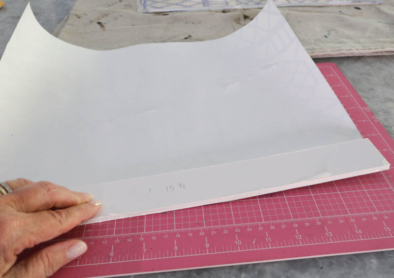 measuring wrapping paper for decorative acrylic tray
